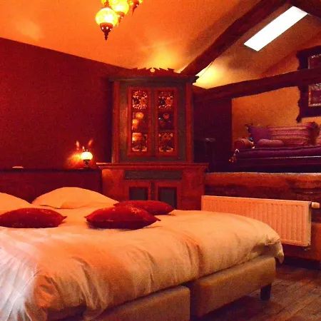 With Hot Tub And Sauna Holiday home *