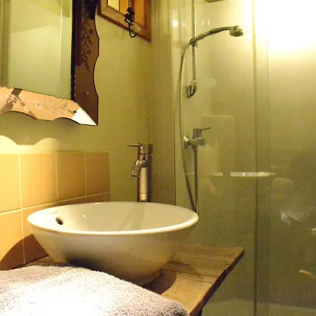 Holiday home With Hot Tub And Sauna Bievre